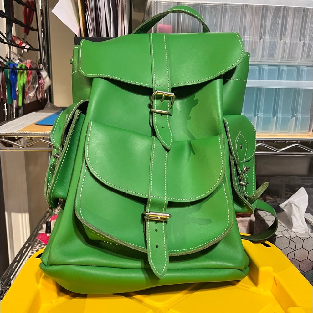 Grafea Clover Leather Backpack - Green